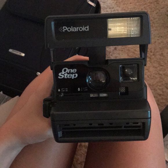 Polaroid Camera - Picture 4 of 4